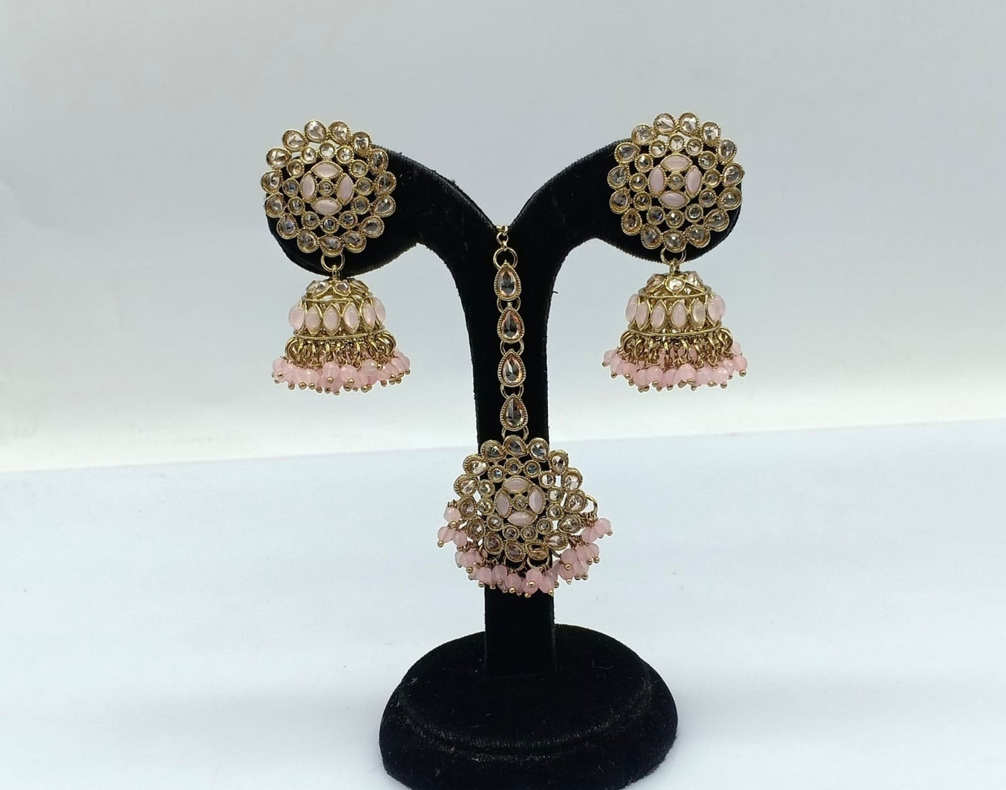 Naz Earrings and Tika Set