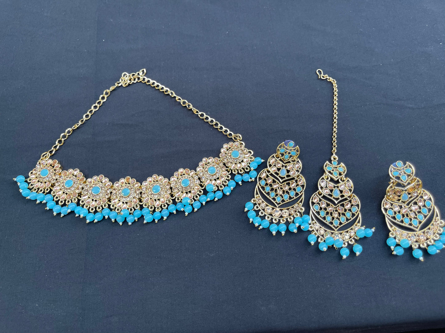 Vashni Necklace set