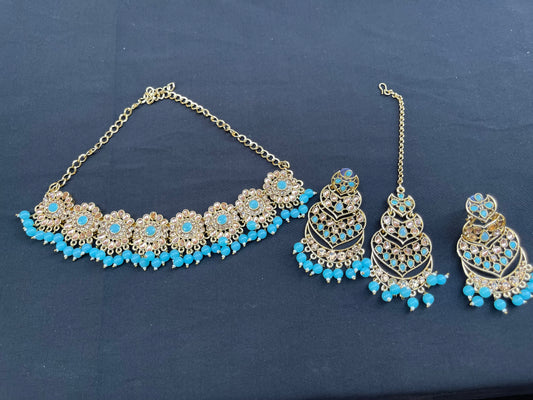 Vashni Necklace set